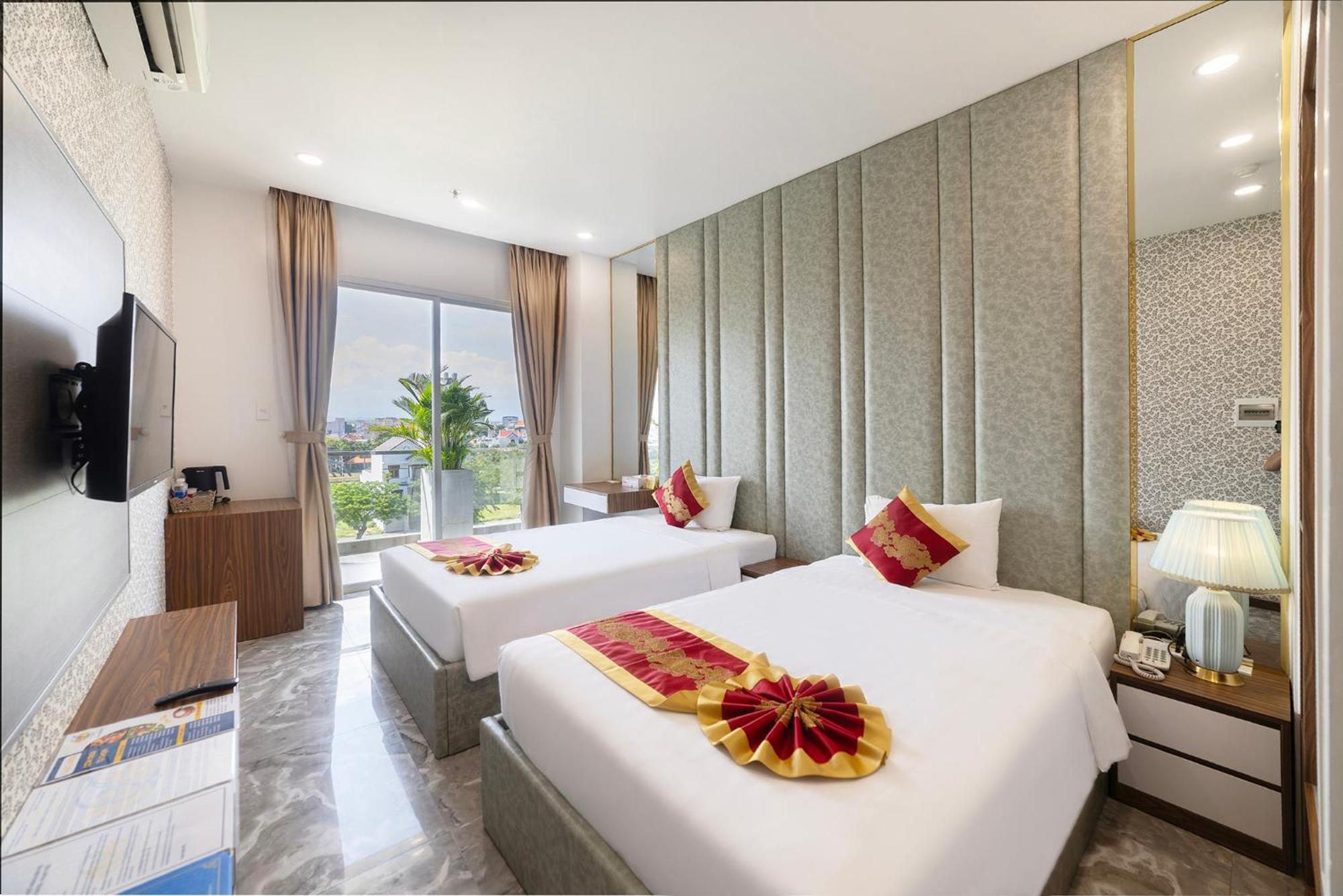 Tiffany Hotel & Restaurant Phan Thiet Kültér fotó