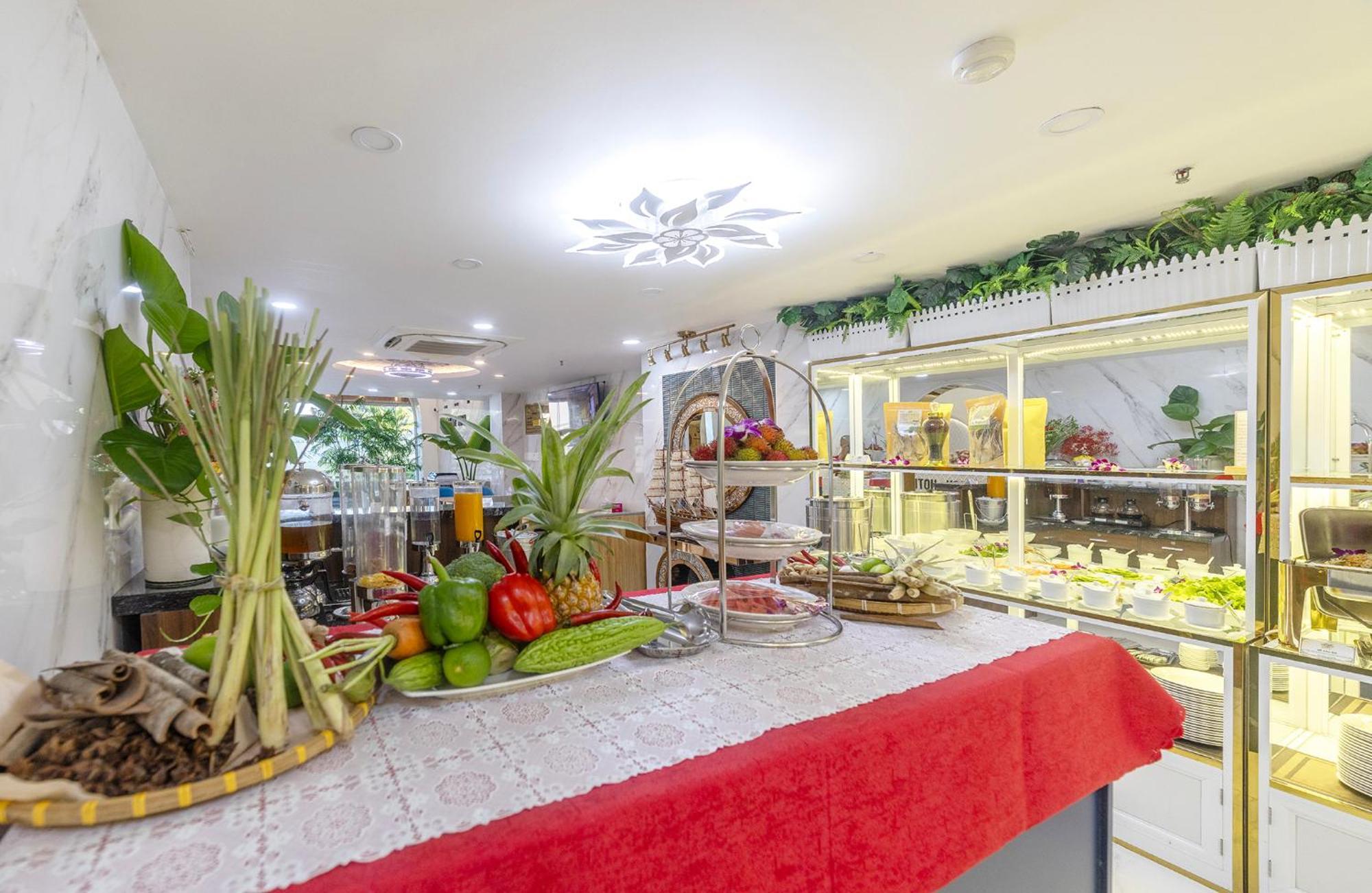 Tiffany Hotel & Restaurant Phan Thiet Kültér fotó